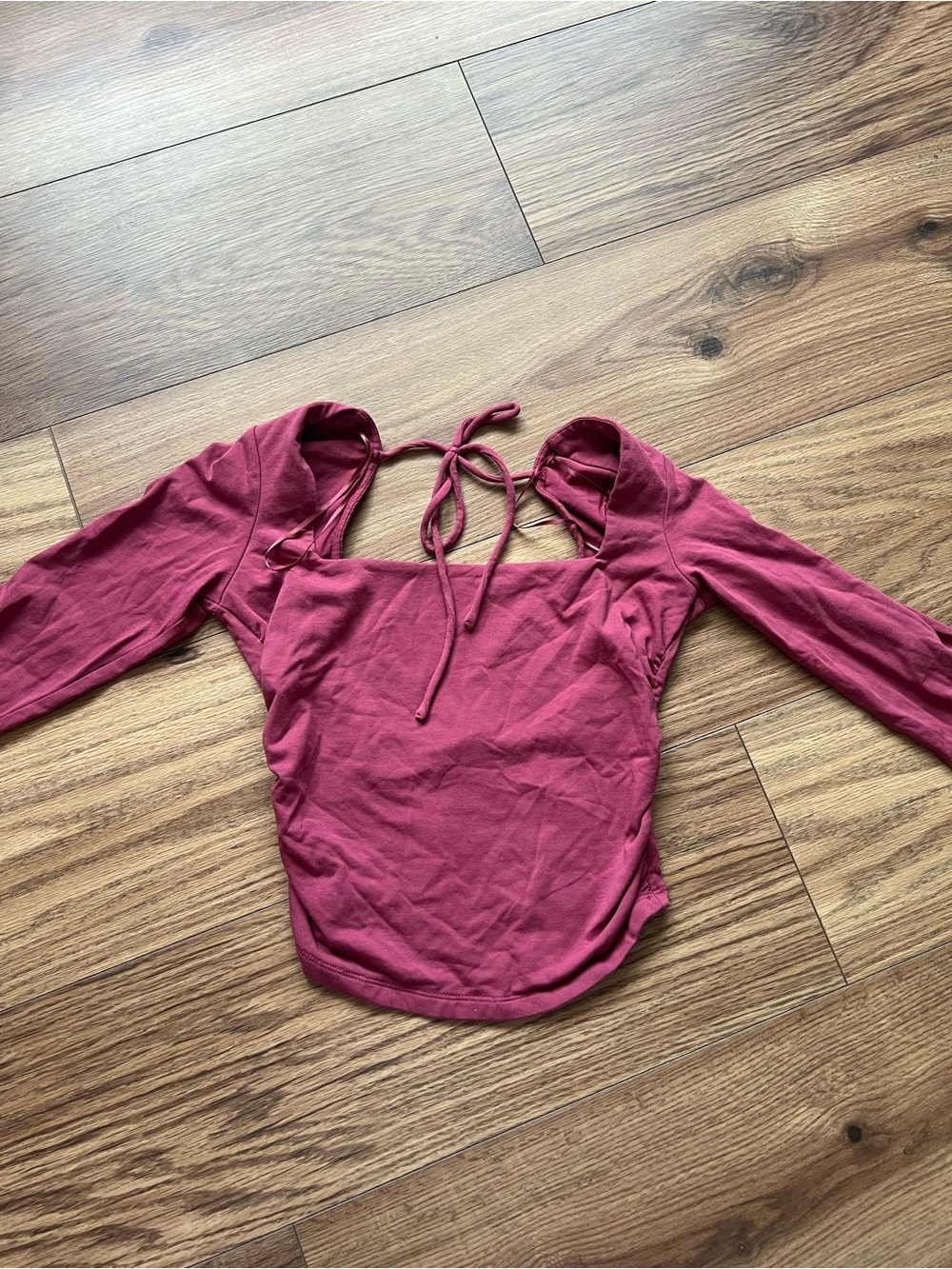 Garage Berry Mauve Open Back Tie Neck Long Sleeve Crop Top Size XS